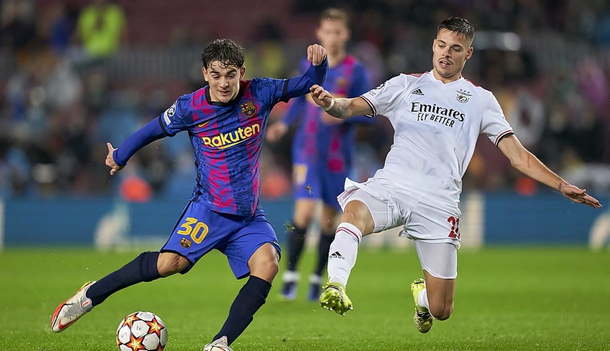 ayx-纽卡斯尔主场狂攻vs本菲卡穆帅铁阵